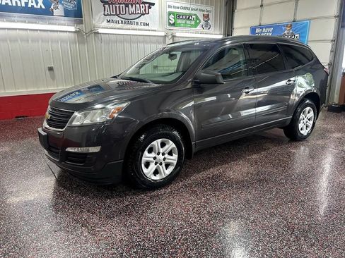 Used 2015 Chevrolet Traverse LS image 7