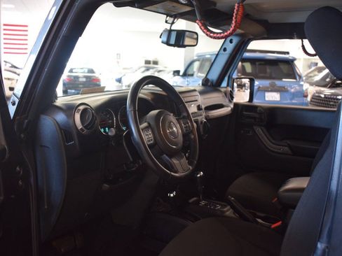 Used 2014 Jeep Wrangler Sport w/ Quick Order Package 24S AWD/4WD image 76