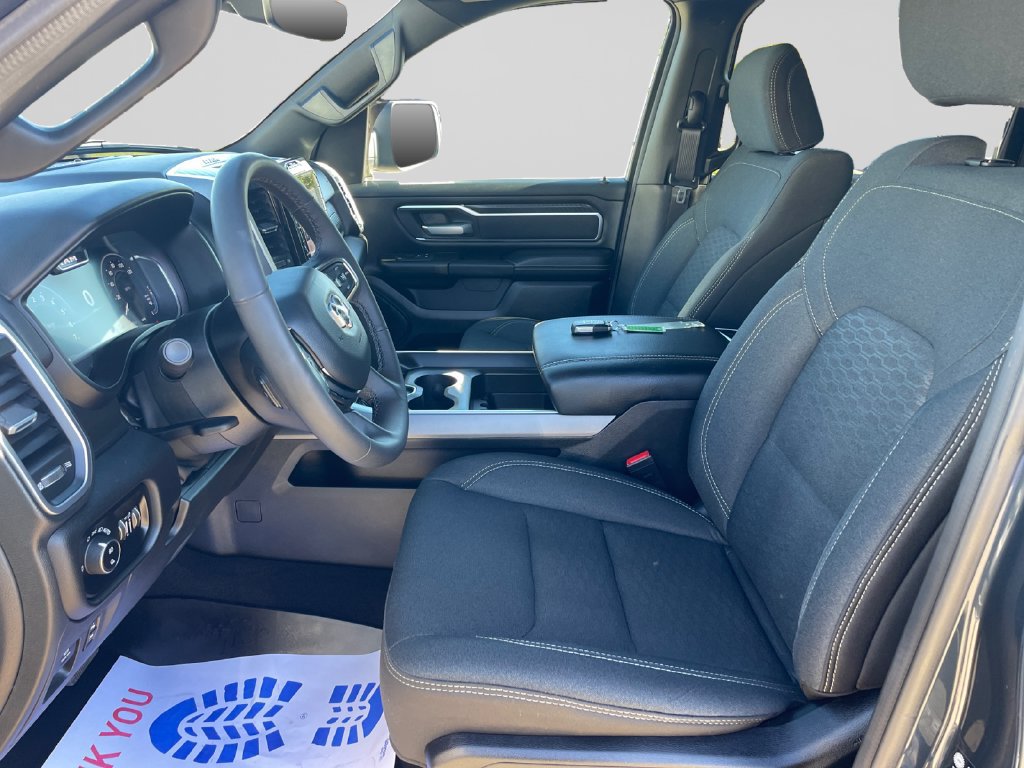 Used 2025 RAM 1500 Big Horn AWD/4WD image 21