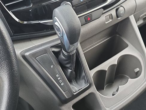 Certified 2025 Ford Transit 350 XLT image 20