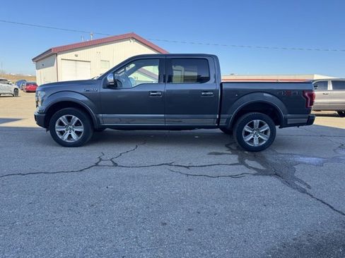 Used 2015 Ford F150 Platinum image 15