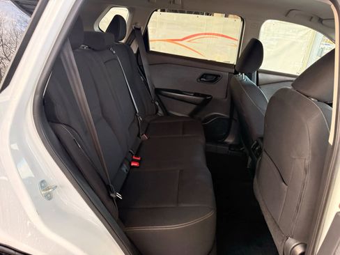 Used 2023 Nissan Rogue S image 68