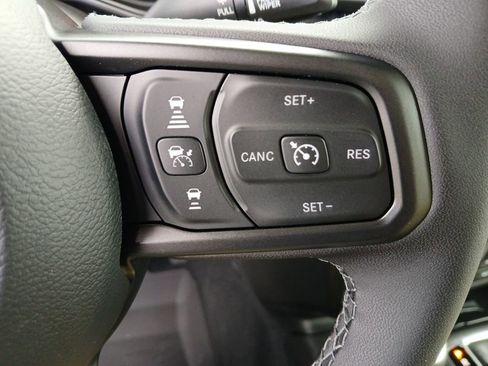 New 2026 Jeep Gladiator Willys AWD/4WD image 25