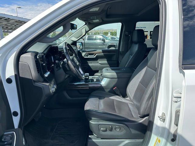 Used 2022 GMC Sierra 1500 Elevation w/ Elevation Premium Package AWD/4WD image 16
