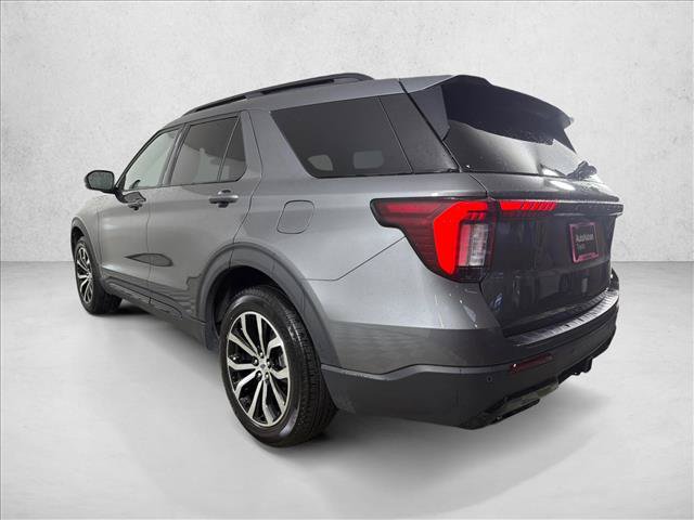 Used 2025 Ford Explorer ST-Line AWD/4WD image 5