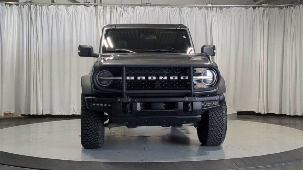 Used 2023 Ford Bronco Wildtrak AWD/4WD image 3