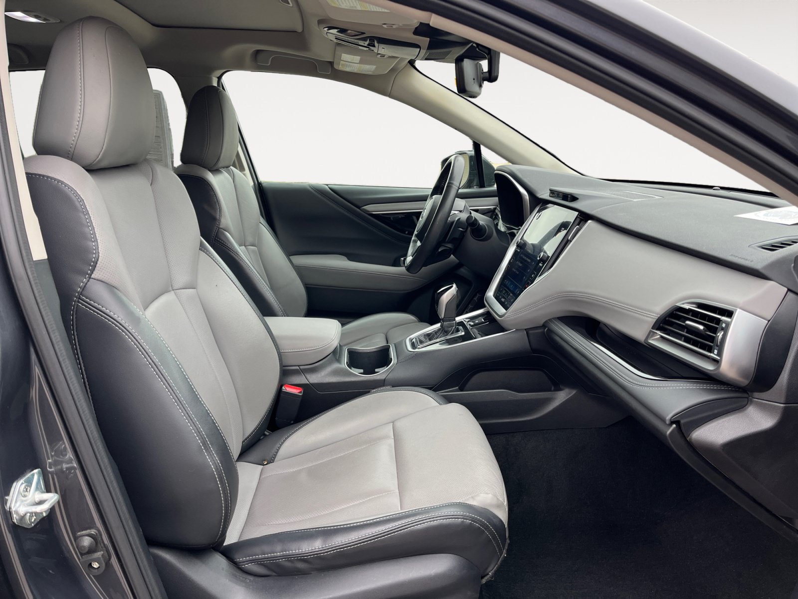 Used 2023 Subaru Outback Limited AWD/4WD image 18