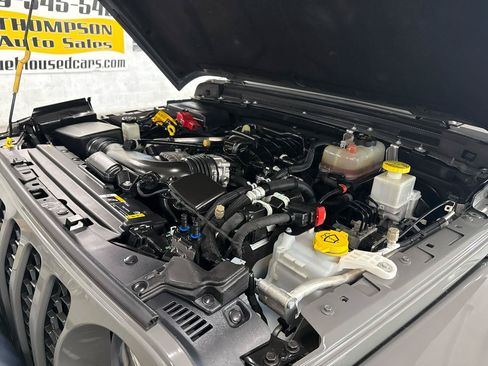 Used 2022 Jeep Gladiator Sport AWD/4WD image 66