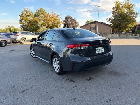 Used 2025 Toyota Corolla LE FWD image 6