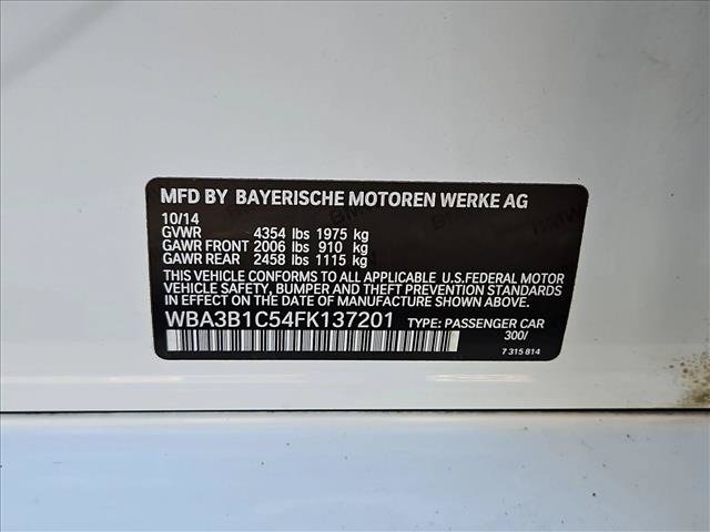 Used 2015 BMW 320i Sedan RWD image 23