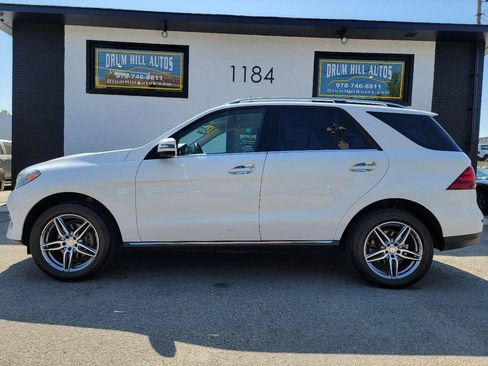 Used 2017 Mercedes-Benz GLE 350 4MATIC image 2
