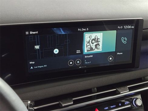 Used 2025 Hyundai Tucson Limited image 35