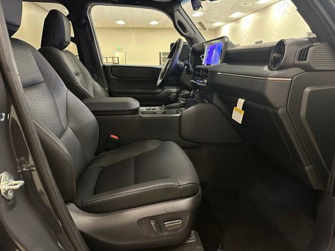 Certified 2025 Toyota Land Cruiser image 30