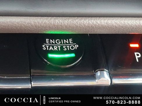 Certified 2023 Lincoln Corsair AWD w/ Equipment Group 101A image 22
