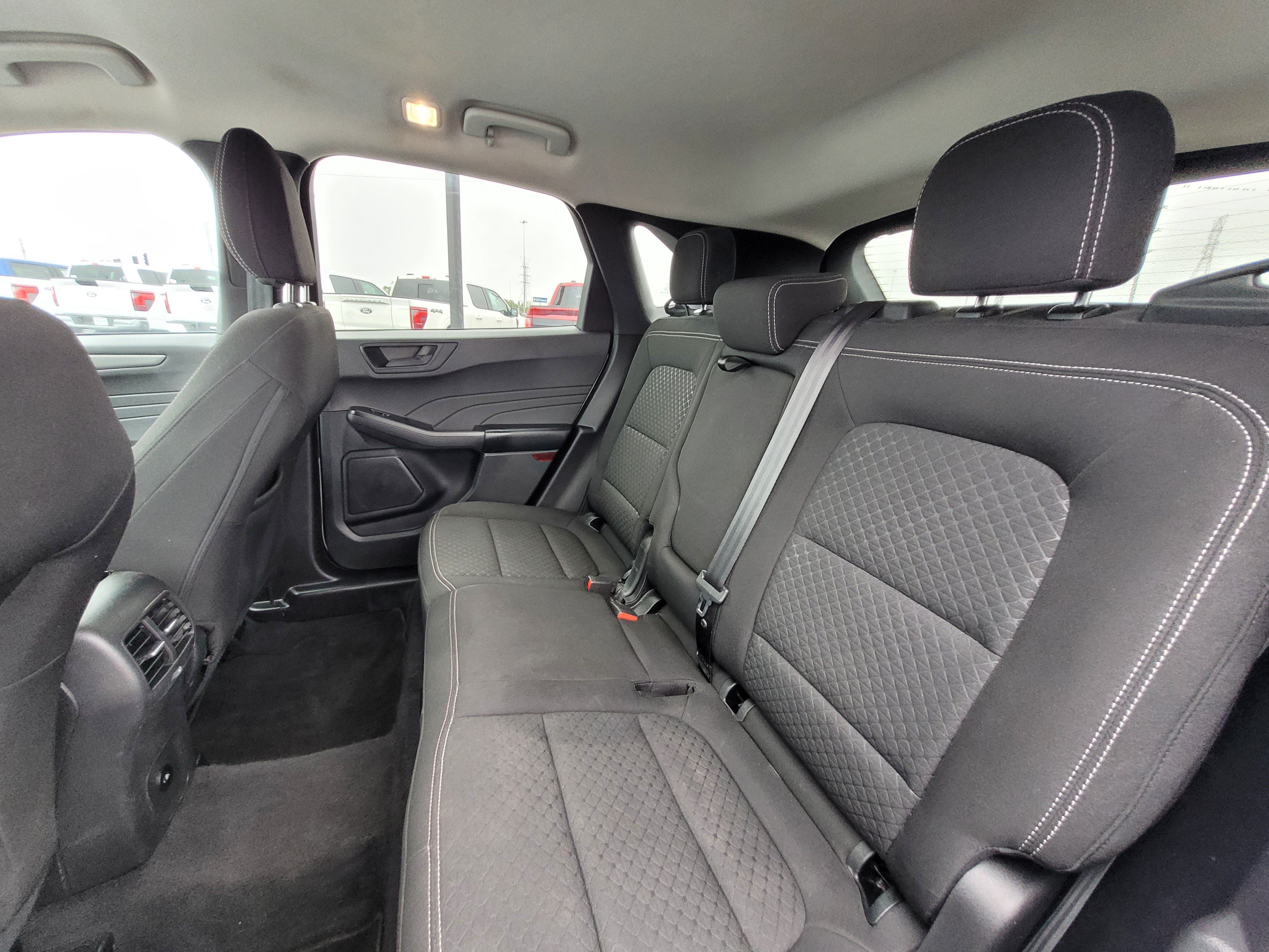 Used 2023 Ford Escape Active AWD/4WD image 16
