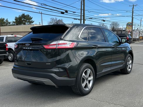 Used 2023 Ford Edge SEL w/ Convenience Package AWD/4WD image 3