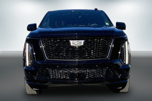Used 2025 Cadillac Escalade ESV V w/ LPO, ONYX Package AWD/4WD image 2