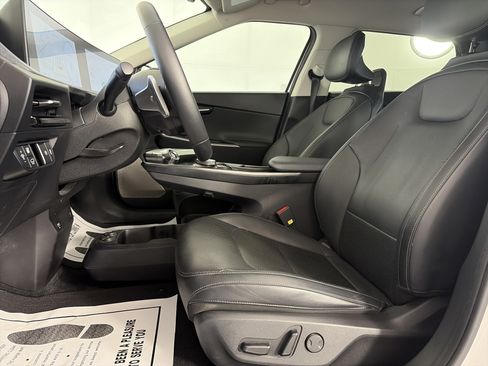 Used 2023 Kia EV6 Wind w/ Wind Technology Package AWD/4WD image 6