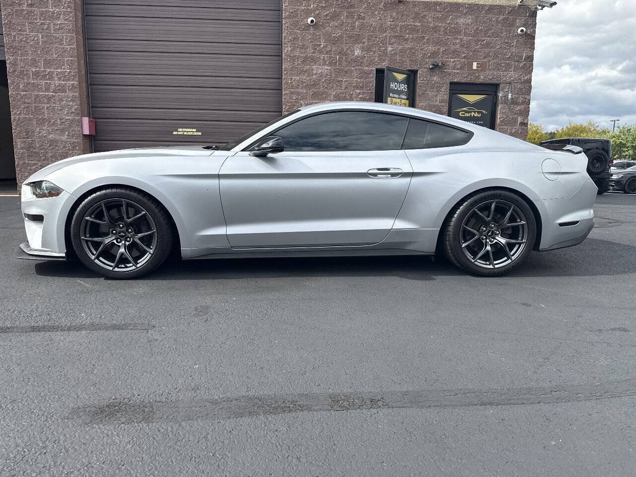 Used 2019 Ford Mustang GT Premium w/ Performance Package - Level 2 RWD image 17