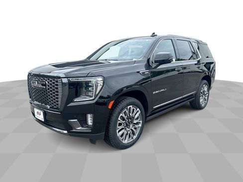 Used 2023 GMC Yukon Denali Ultimate AWD/4WD image 5