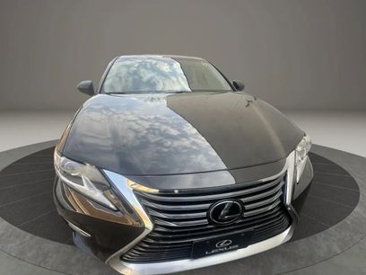 Used 2018 Lexus ES 350 w/ Premier Package