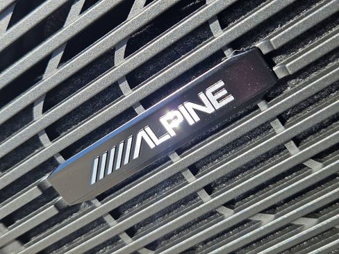 Used 2024 Jeep Wagoneer Series II image 28