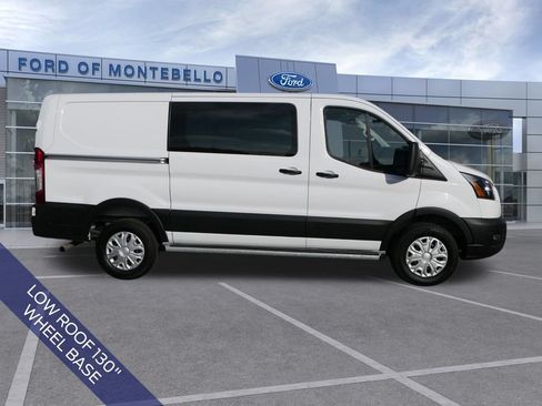 Used 2025 Ford Transit 250 Low Roof w/ Exterior Upgrade Package RWD image 2
