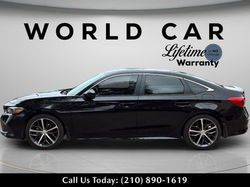 Used 2024 Honda Civic Touring image 12