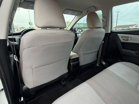 Used 2015 Toyota Corolla LE FWD image 11