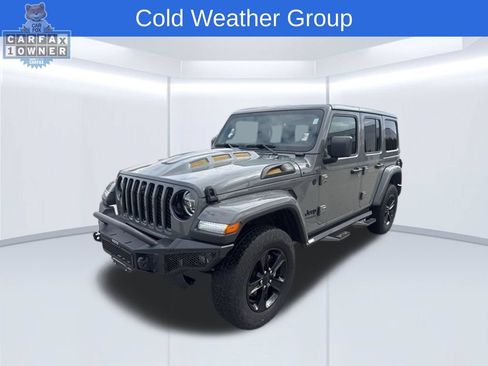 Used 2021 Jeep Wrangler Unlimited Sahara AWD/4WD image 7
