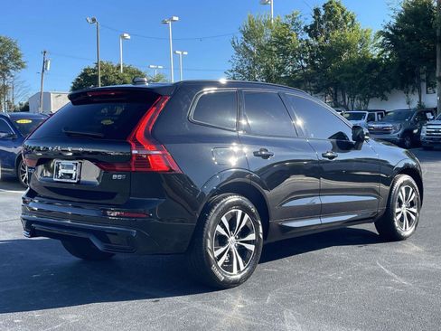 Used 2025 Volvo XC60 B5 Core AWD/4WD image 7