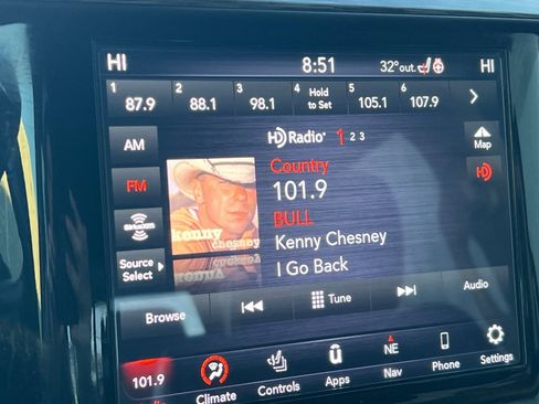 Used 2020 RAM 3500 Laramie image 19