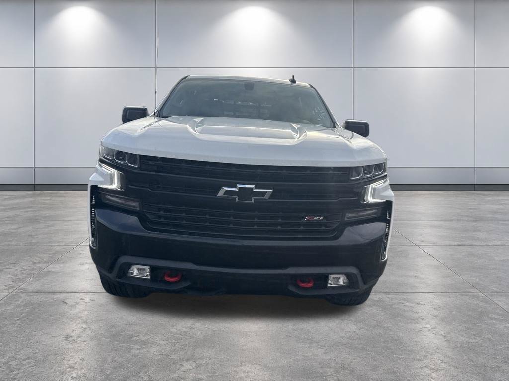 Used 2022 Chevrolet Silverado 1500 LT Trail Boss w/ Convenience Package II AWD/4WD image 2