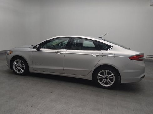 Used 2018 Ford Fusion S image 3