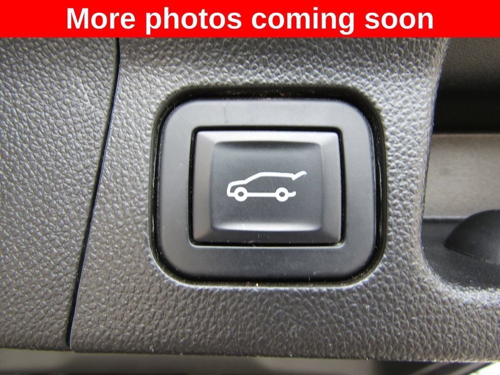Used 2020 GMC Acadia SLT AWD/4WD image 19