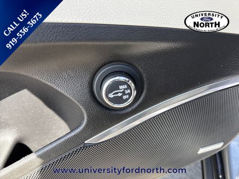 Used 2021 Buick Enclave Essence w/ Sound and Sites Package image 14