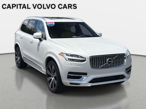 Used 2024 Volvo XC90 T8 Ultimate w/ Protection Package Premier AWD/4WD image 3