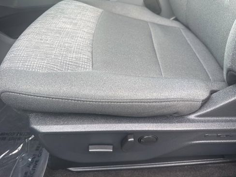 Used 2022 Ford F150 XLT w/ Equipment Group 302A High image 16