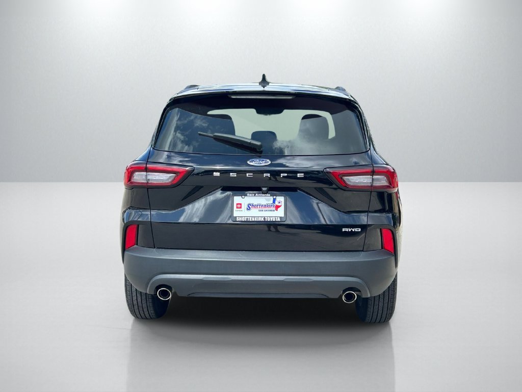 Used 2026 Ford Escape ST-Line AWD/4WD image 6