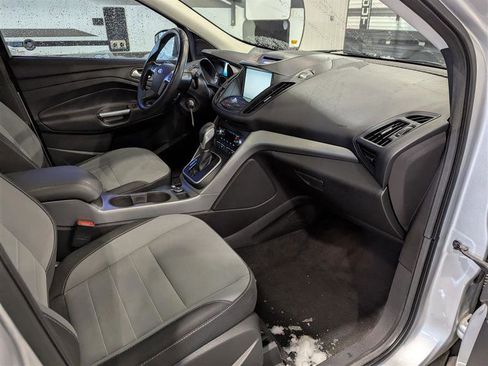 Used 2014 Ford Escape SE w/ Equipment Group 201A image 12