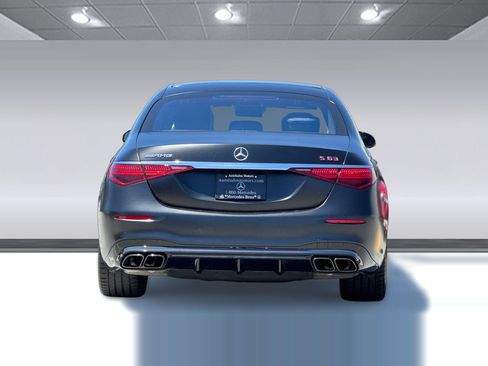 Used 2025 Mercedes-Benz S 63 AMG S image 10