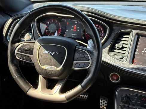 Used 2020 Dodge Challenger SRT Hellcat Redeye image 13