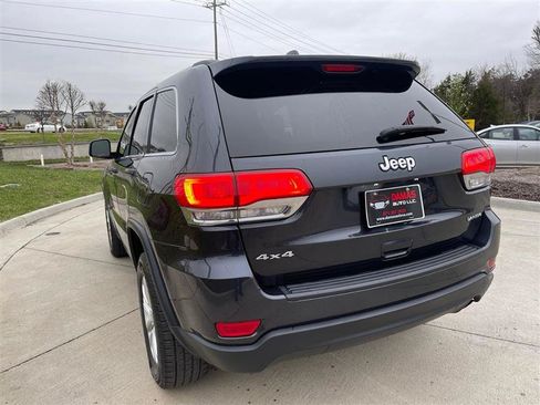 Used 2015 Jeep Grand Cherokee Laredo w/ Quick Order Package 23E AWD/4WD image 15