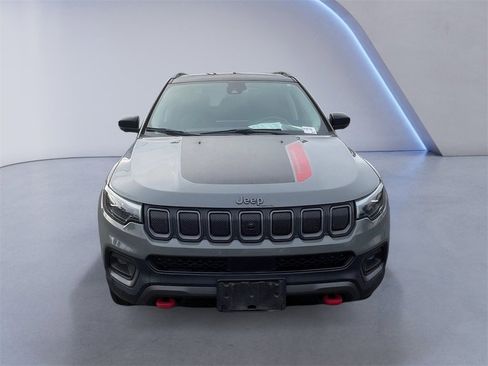 Used 2022 Jeep Compass Trailhawk w/ Trailhawk Elite Group image 8