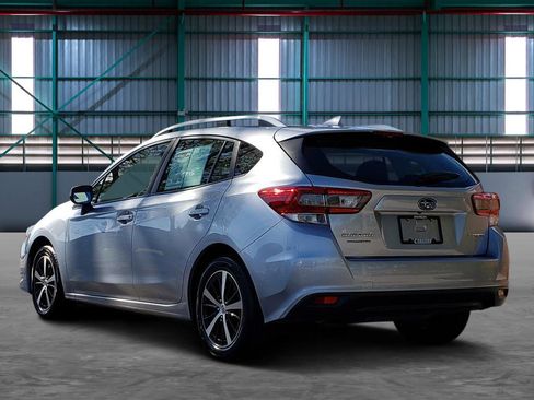 Used 2023 Subaru Impreza 2.0i Premium image 3