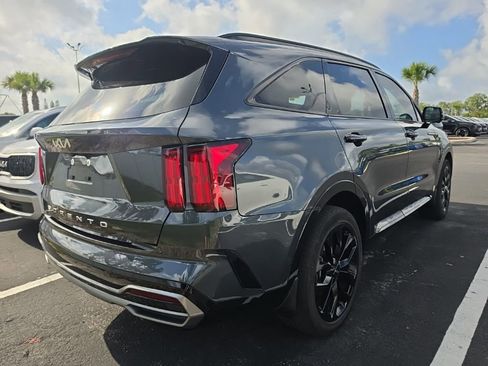 Used 2022 Kia Sorento SX FWD image 9