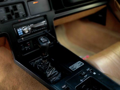 Used 1989 Chevrolet Corvette Convertible image 57