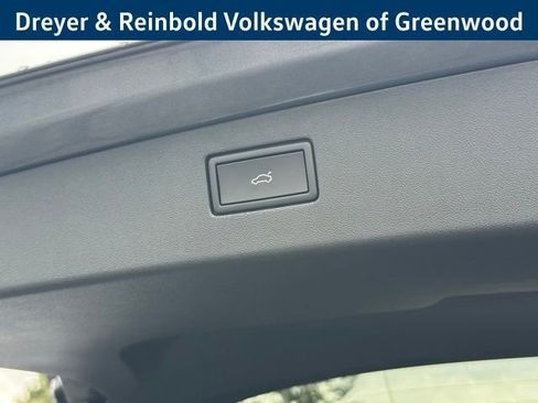 New 2026 Volkswagen Tiguan SE image 31