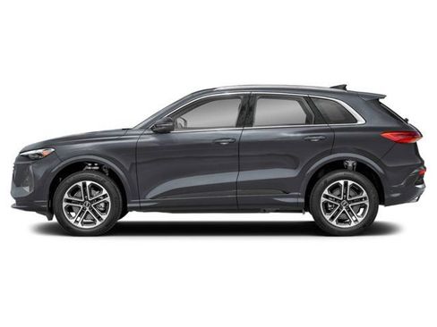 Certified 2025 Audi Q5 Premium Plus AWD/4WD image 3