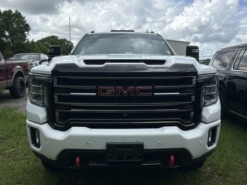 Used 2023 GMC Sierra 2500 AT4 w/ AT4 Preferred Package AWD/4WD image 3